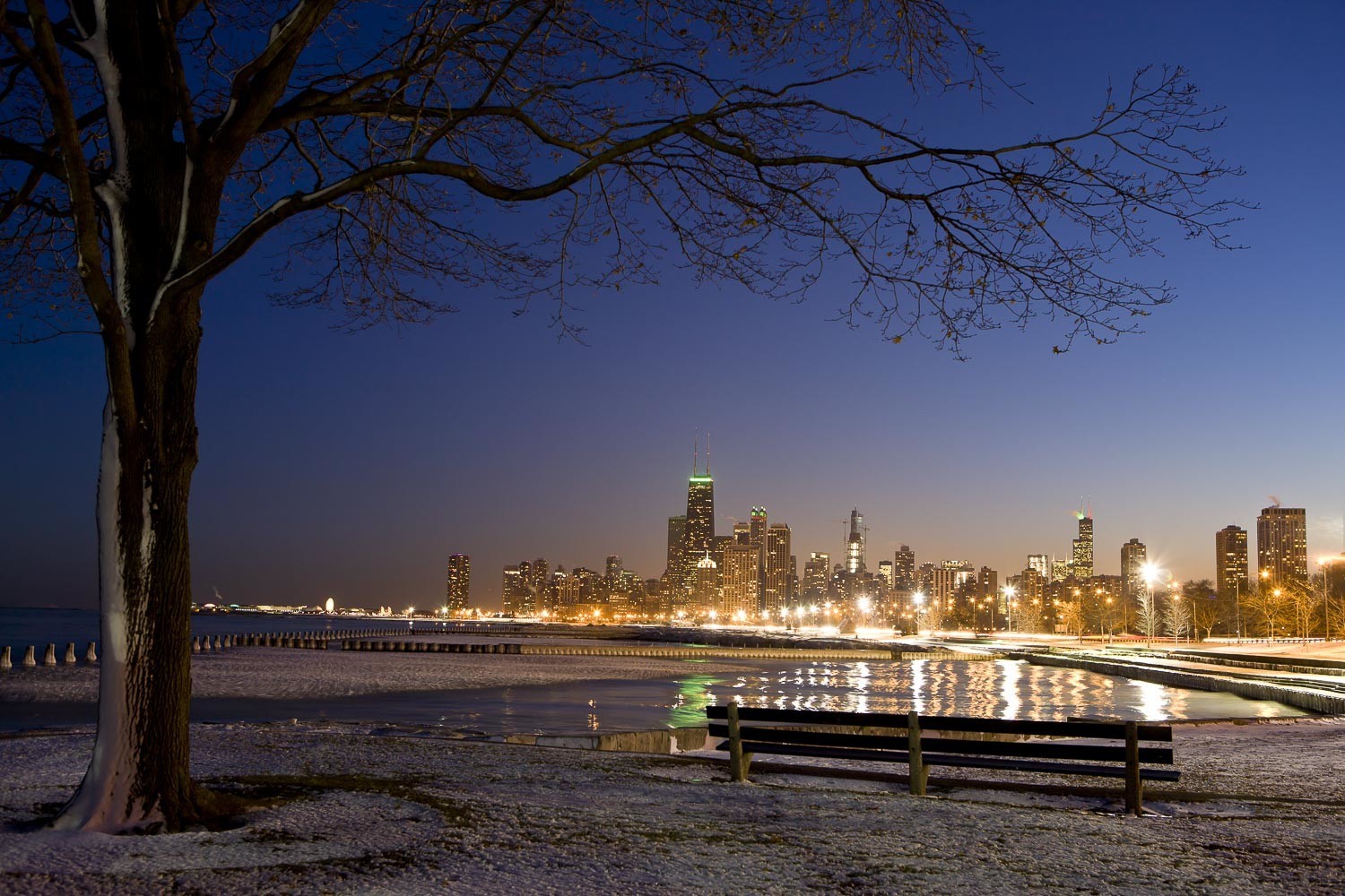 A cold crisp night in December in Chicago. Looking South from Fullerton Beach